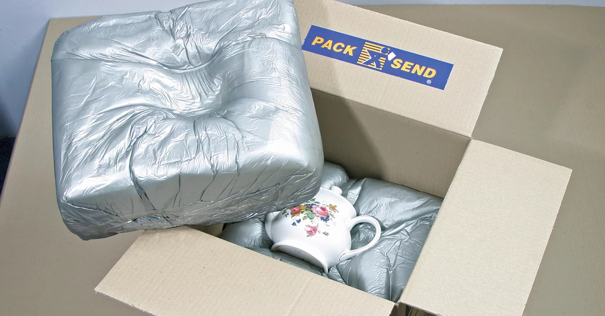 https://www.packsend.co.uk/wp-content/uploads/2018/09/foam-in-place.png